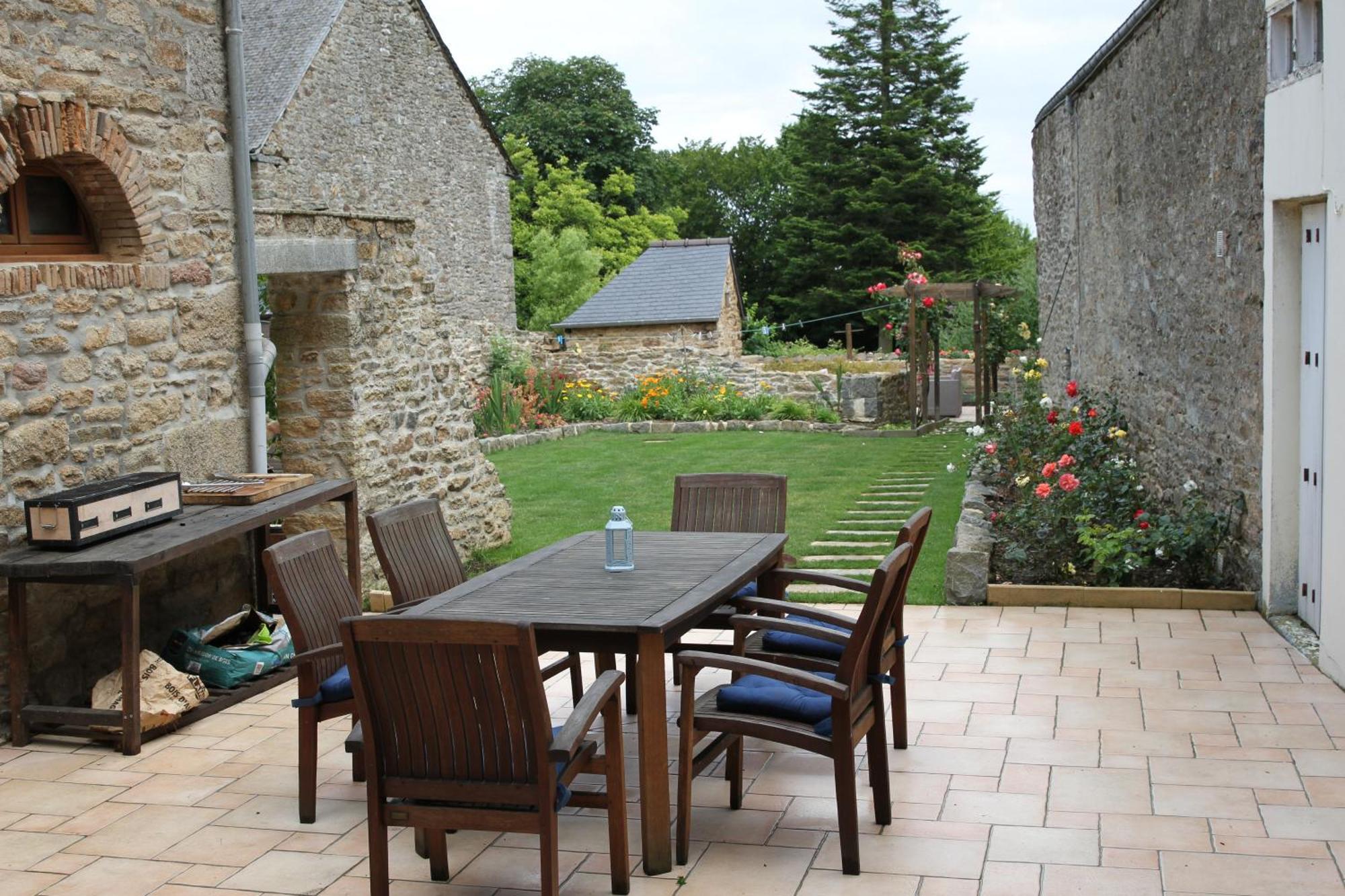 L'Ancienne Boulangerie Bed & Breakfast Collinee Exterior photo