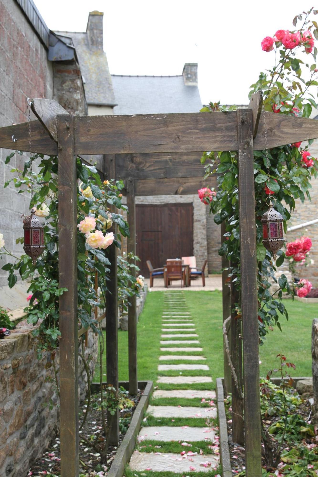 L'Ancienne Boulangerie Bed & Breakfast Collinee Exterior photo
